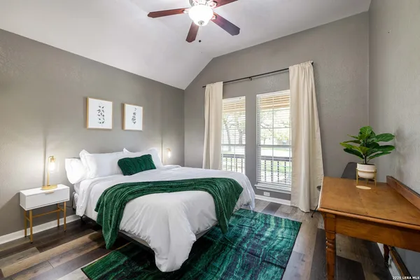 $2,300 | 1131 Flaming Oak Drive, New Braunfels, TX 78132