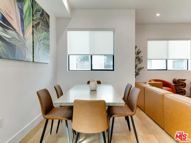 $5,195 | 2815 1/2 Redondo Boulevard, Los Angeles, CA 90016