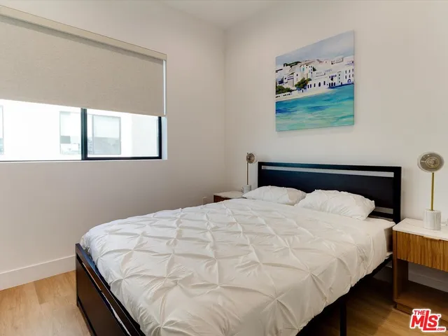 $5,195 | 2815 1/2 Redondo Boulevard, Los Angeles, CA 90016