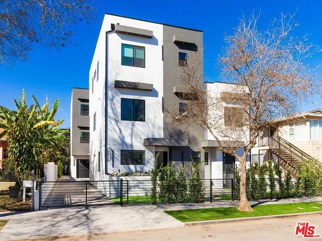 $5,195 | 2815 1/2 Redondo Boulevard, Los Angeles, CA 90016