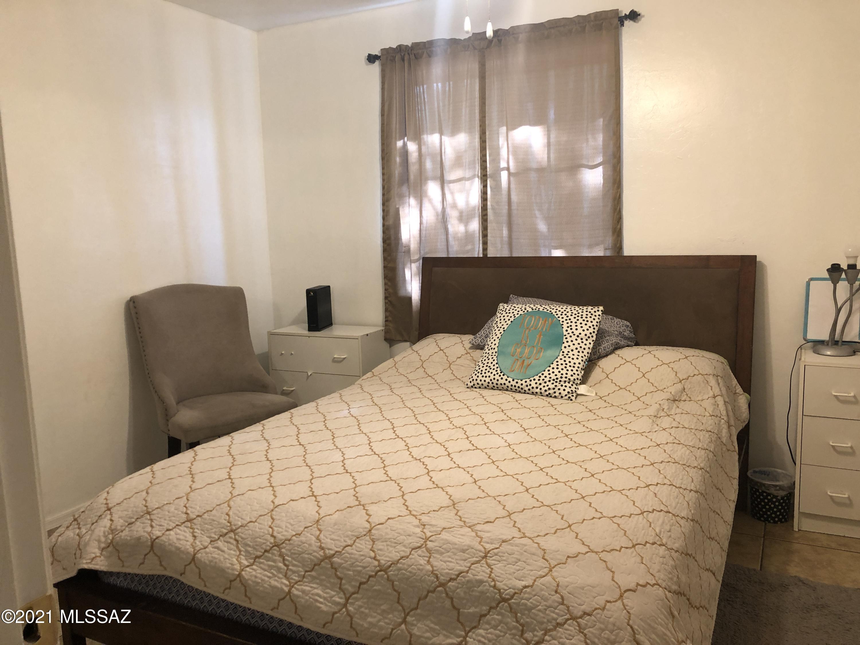 871 Circulo Guerrero Rio Rico, AZ 85648 - Photo 7 of 8