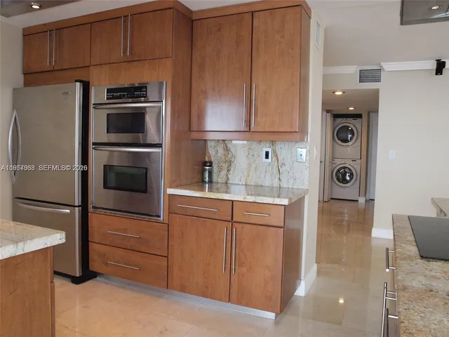 $5,500 | 1901 Brickell Avenue, Unit B1714, Miami, FL 33129