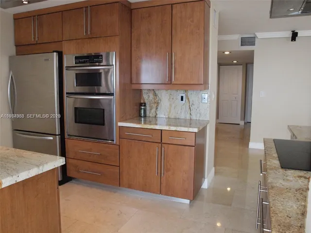 $5,500 | 1901 Brickell Avenue, Unit B1714, Miami, FL 33129