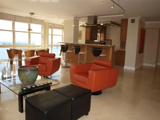 $5,500 | 1901 Brickell Avenue, Unit B1714, Miami, FL 33129