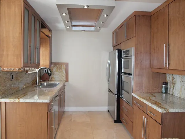 $5,500 | 1901 Brickell Avenue, Unit B1714, Miami, FL 33129