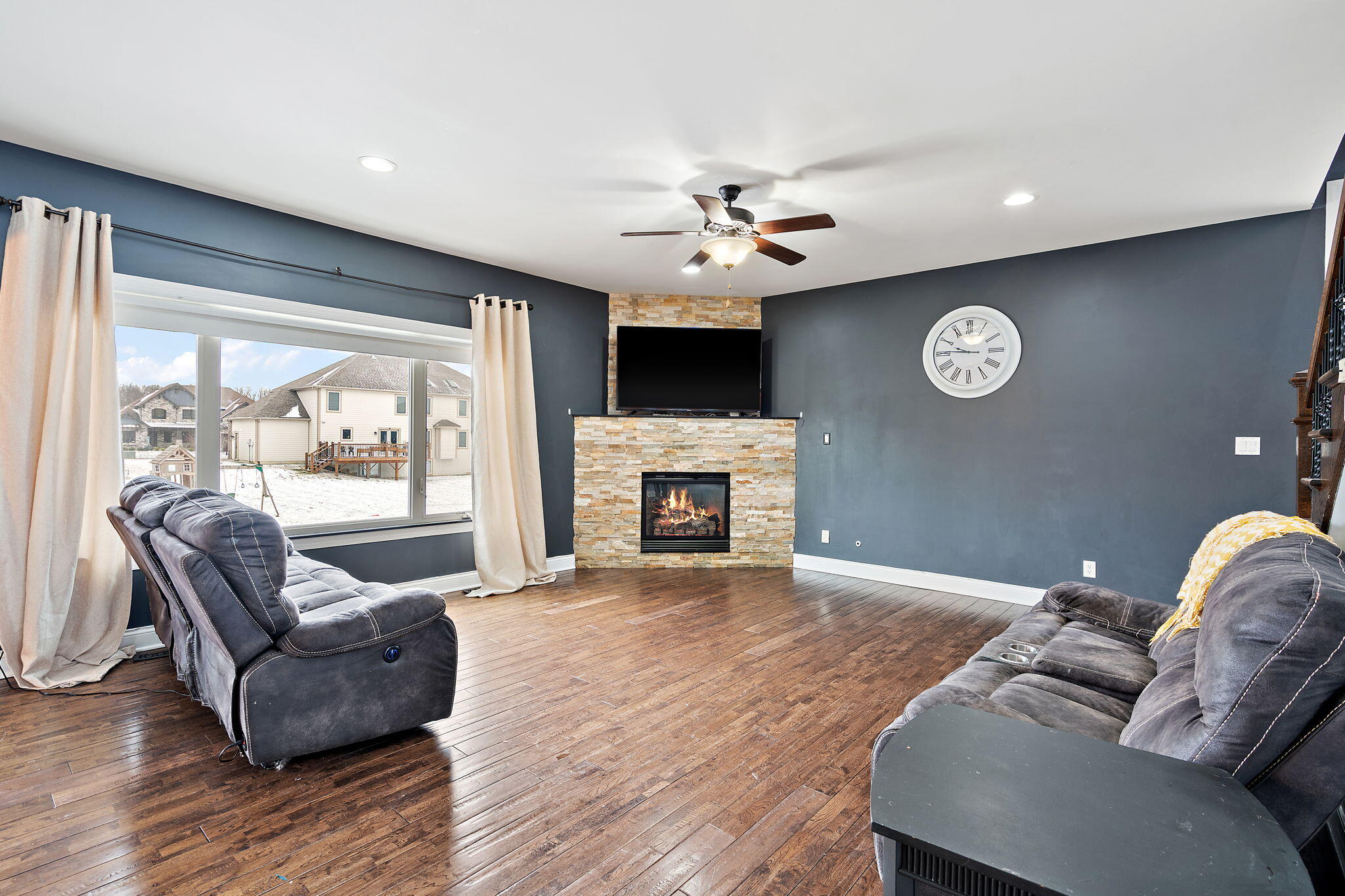 9187 Michigan Drive Crown Point, IN 46307 - Photo 13 of 43 2048x1365