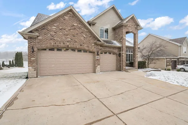 $589,900 | 9187 Michigan Drive, Crown Point, IN 46307