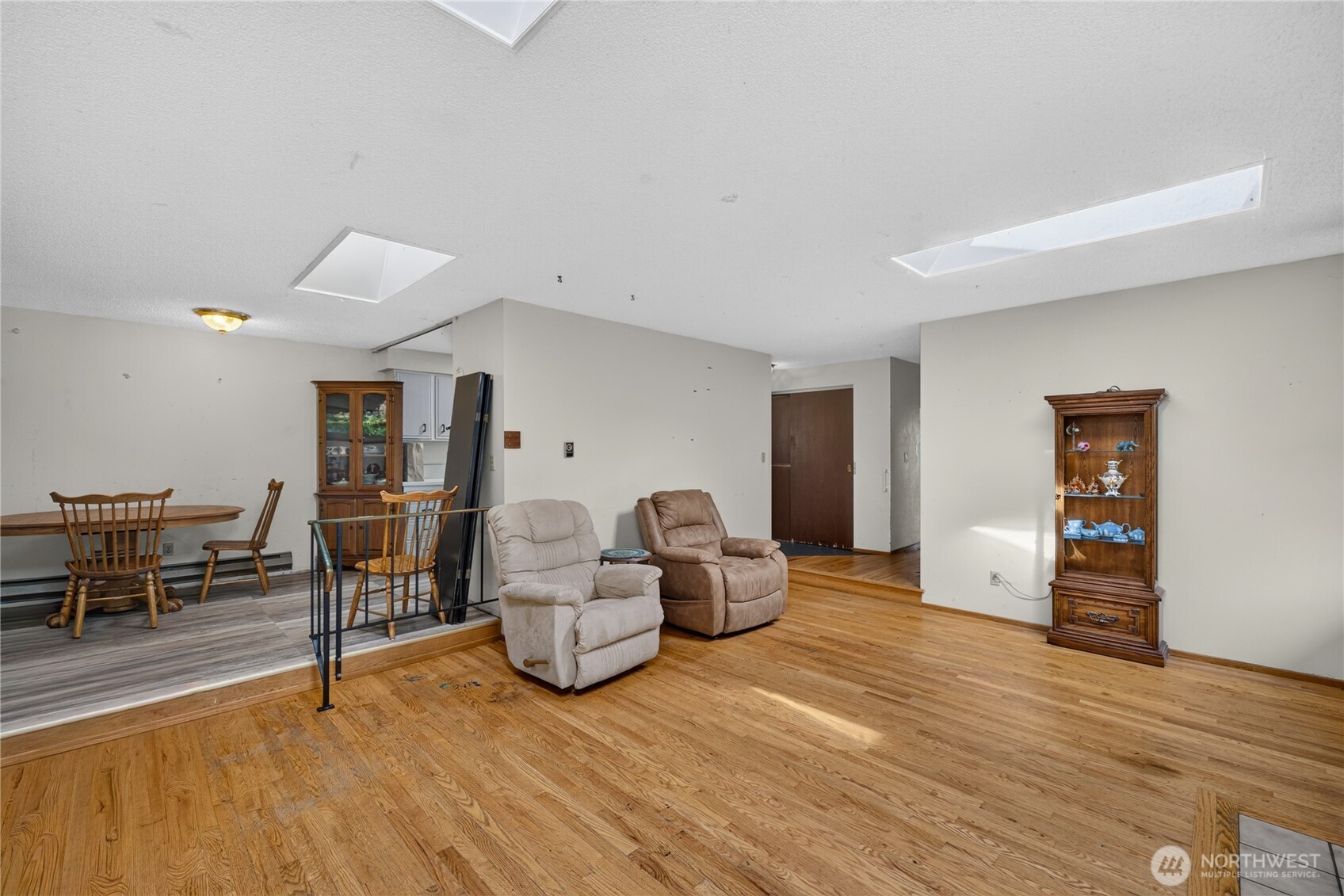 2452 Williams Road Oak Harbor, WA 98277 - Photo 9 of 35