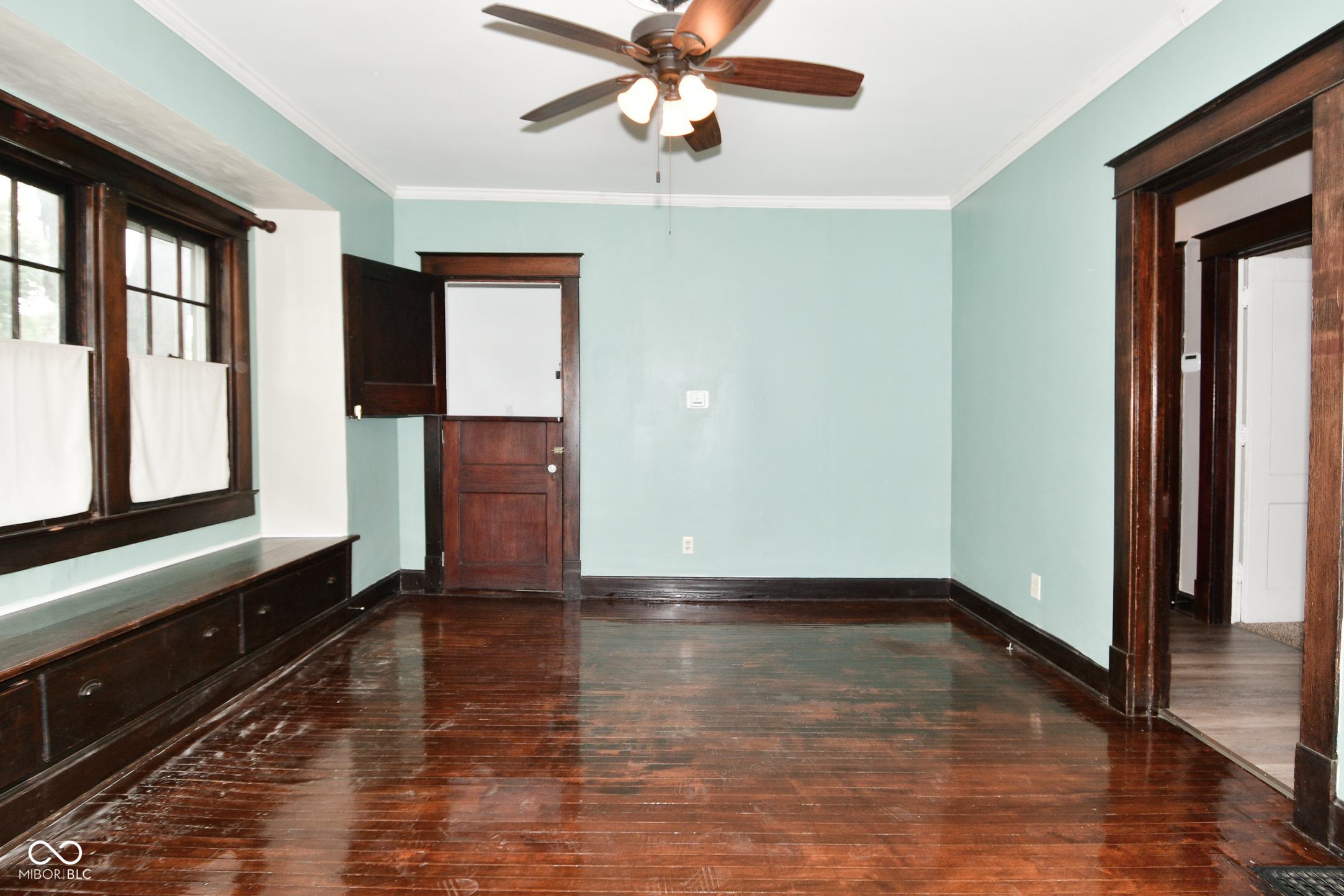 702 North Riley Avenue Indianapolis, IN 46201 - Photo 14 of 54 Gallery Image 14