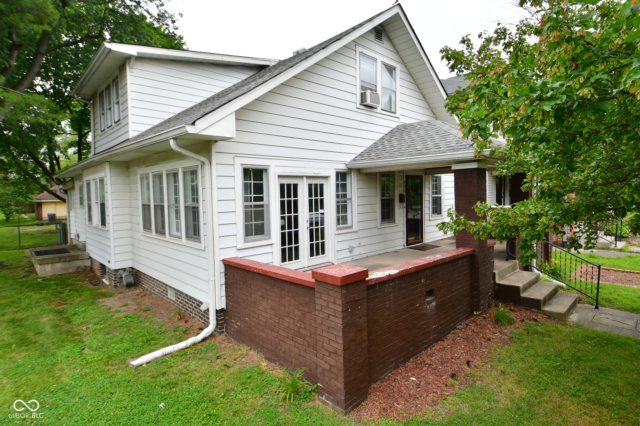 702 North Riley Avenue Indianapolis, IN 46201 - Photo 4 of 54 Gallery Image 4