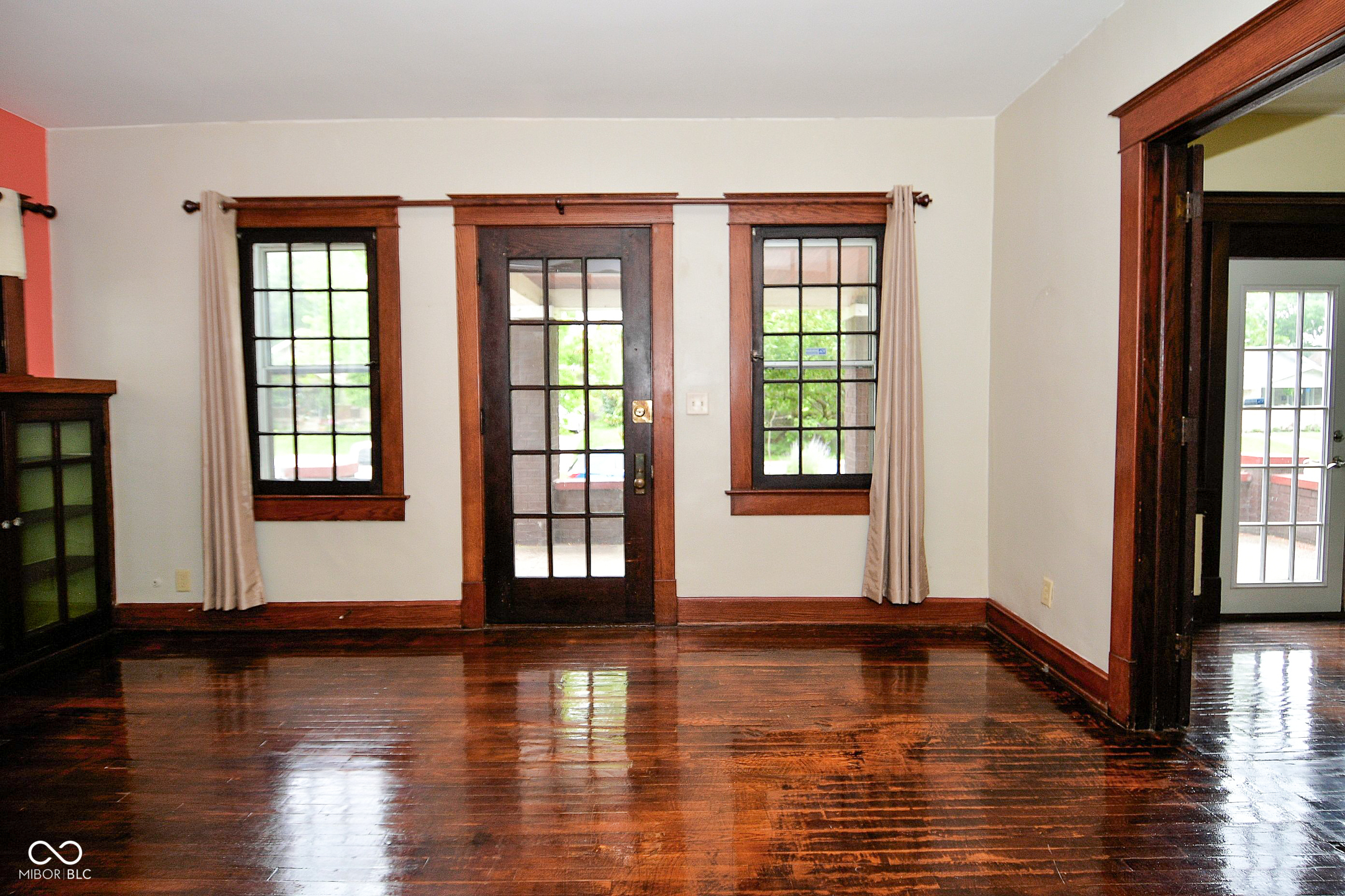 702 North Riley Avenue Indianapolis, IN 46201 - Photo 9 of 54 Gallery Image 9
