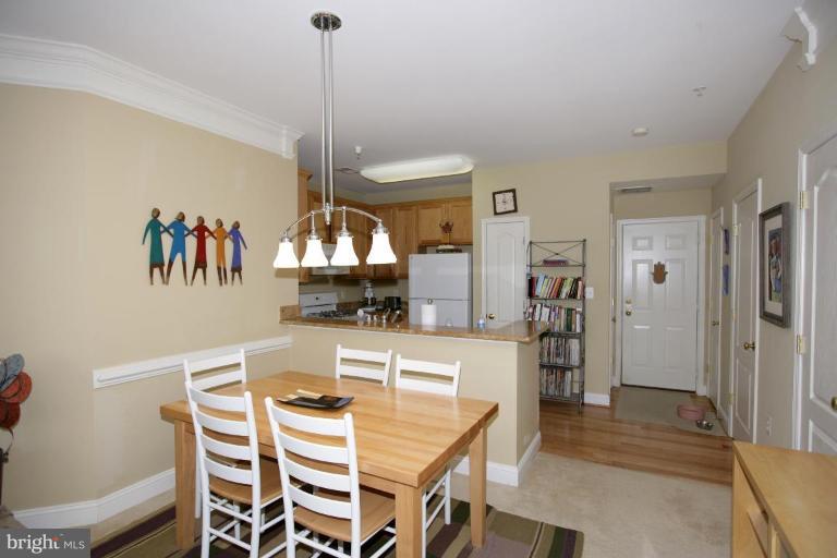 113 Bucksfield Road Gaithersburg, MD 20878 - Photo 6 of 26 Dining Room