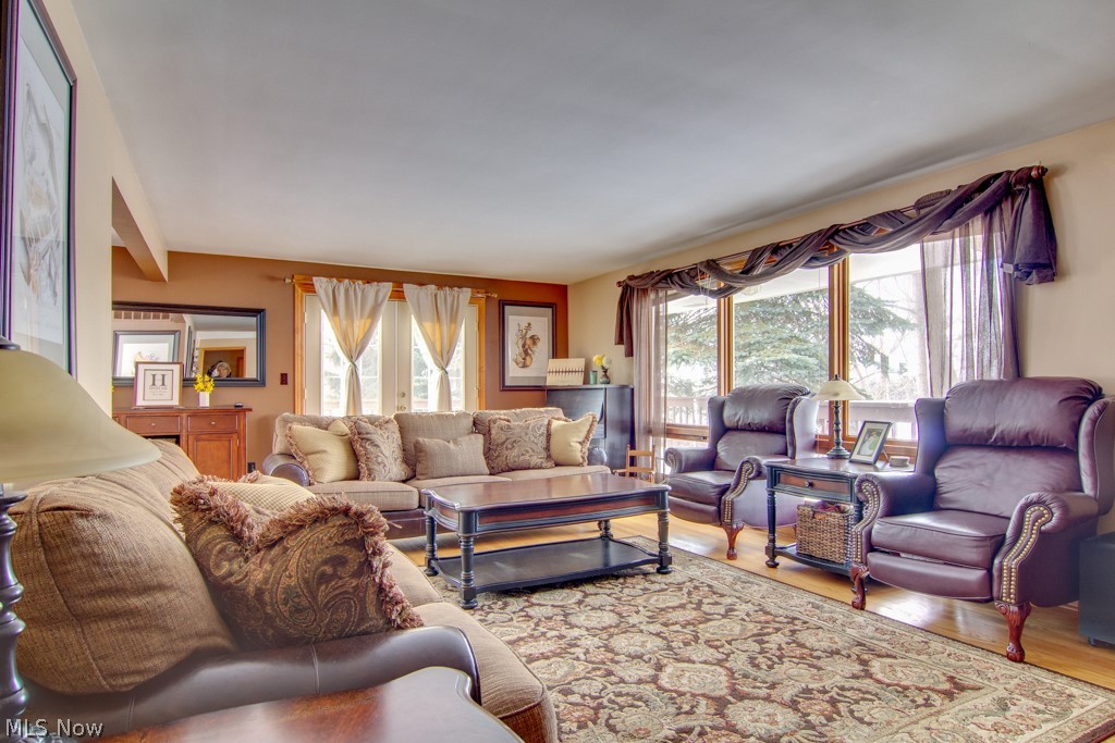 3766 Shellhart Road Norton, OH 44203 - Photo 4 of 29