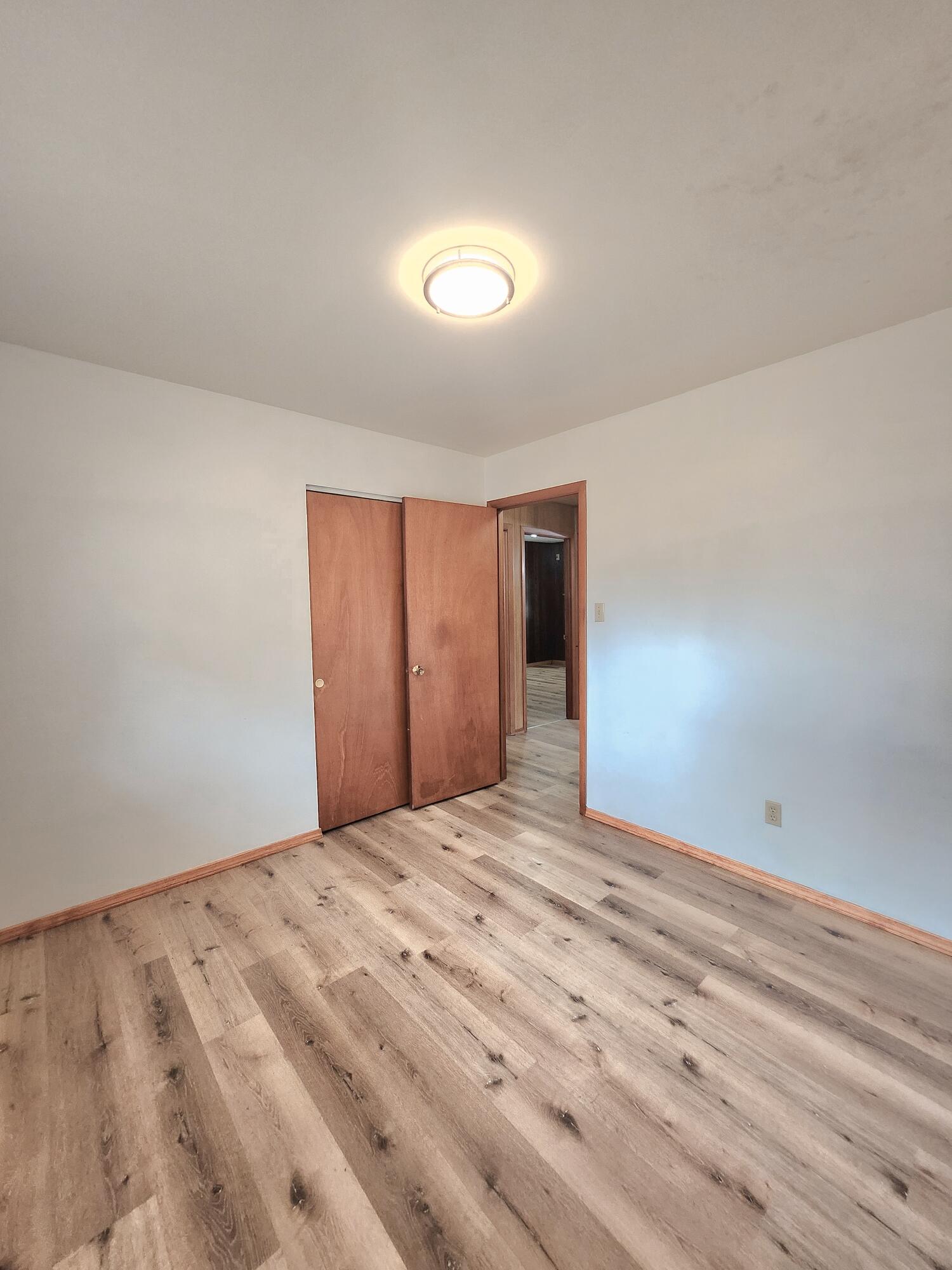 9409 5th Street Highland, IN 46322 - Photo 23 of 37 1500x2000