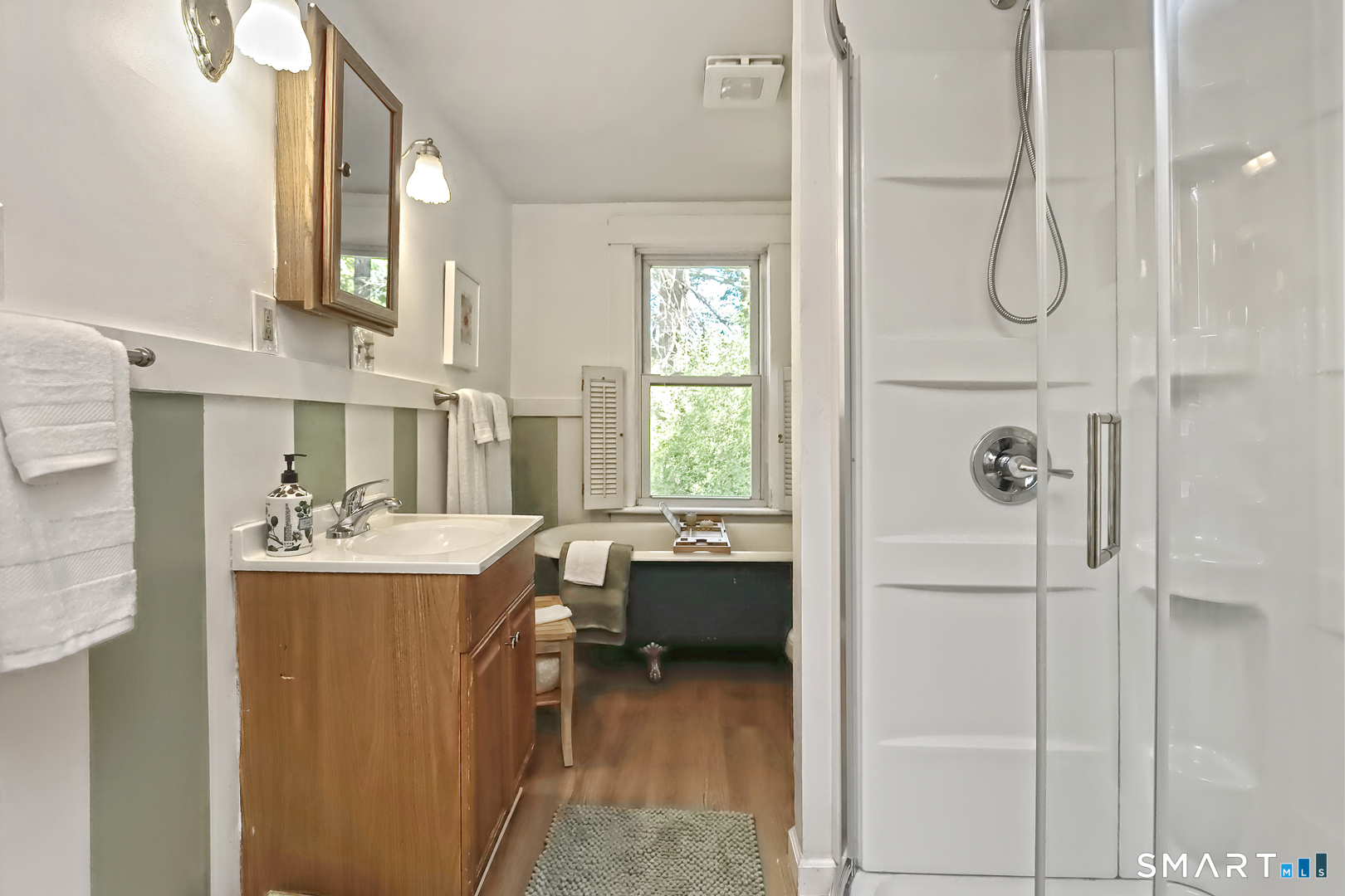 1008 Garden Road Orange, CT 06477 - Photo 16 of 39
