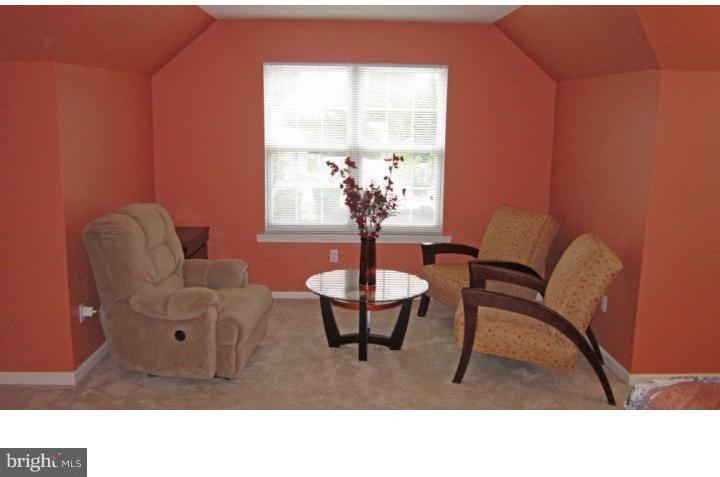 101 Angela Way Newark, DE 19702 - Photo 11 of 23 Bedroom - Main