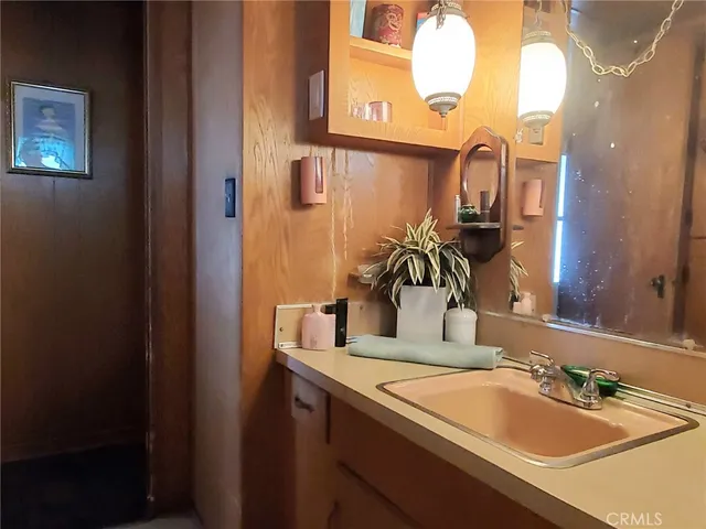 $159,900 | 10965 Glenoaks Boulevard, Unit 132, Pacoima, CA 91331