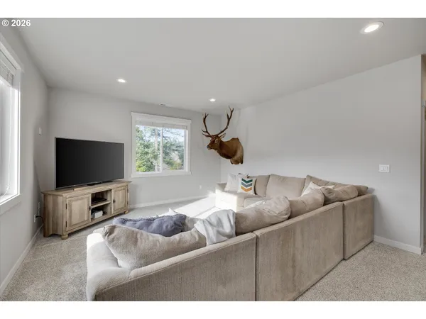 $839,900 | 27754 South Cedar Bridge Lane, Colton, OR 97017
