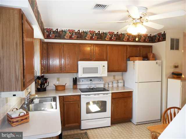 73 B Red Mill Road Etters, PA 17319 - Photo 4 of 14 Gallery Image 4