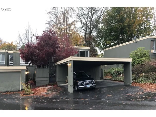 $185,000 | 1718 Northwest Midlake Lane, Beaverton, OR 97006