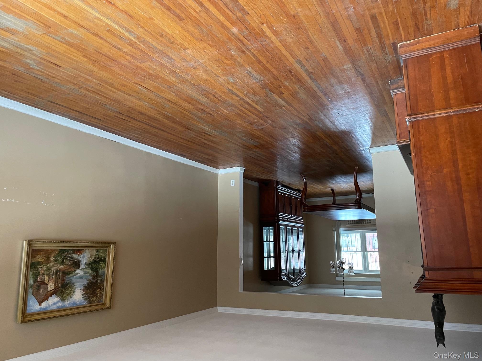 147-27 76th Road Queens, NY 11367 - Photo 3 of 13