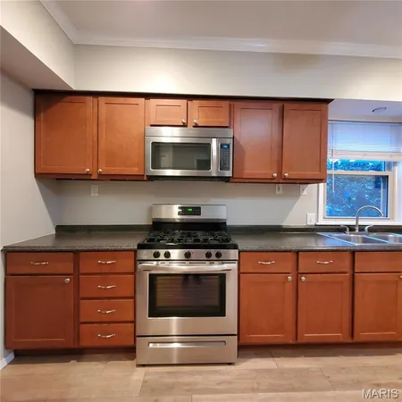 $1,995 | 7018 Plateau Avenue, St. Louis, MO 63117