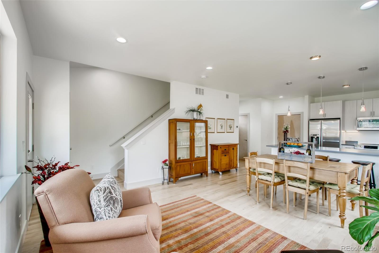 6892 Juniper Court Arvada, CO 80007 - Photo 7 of 28