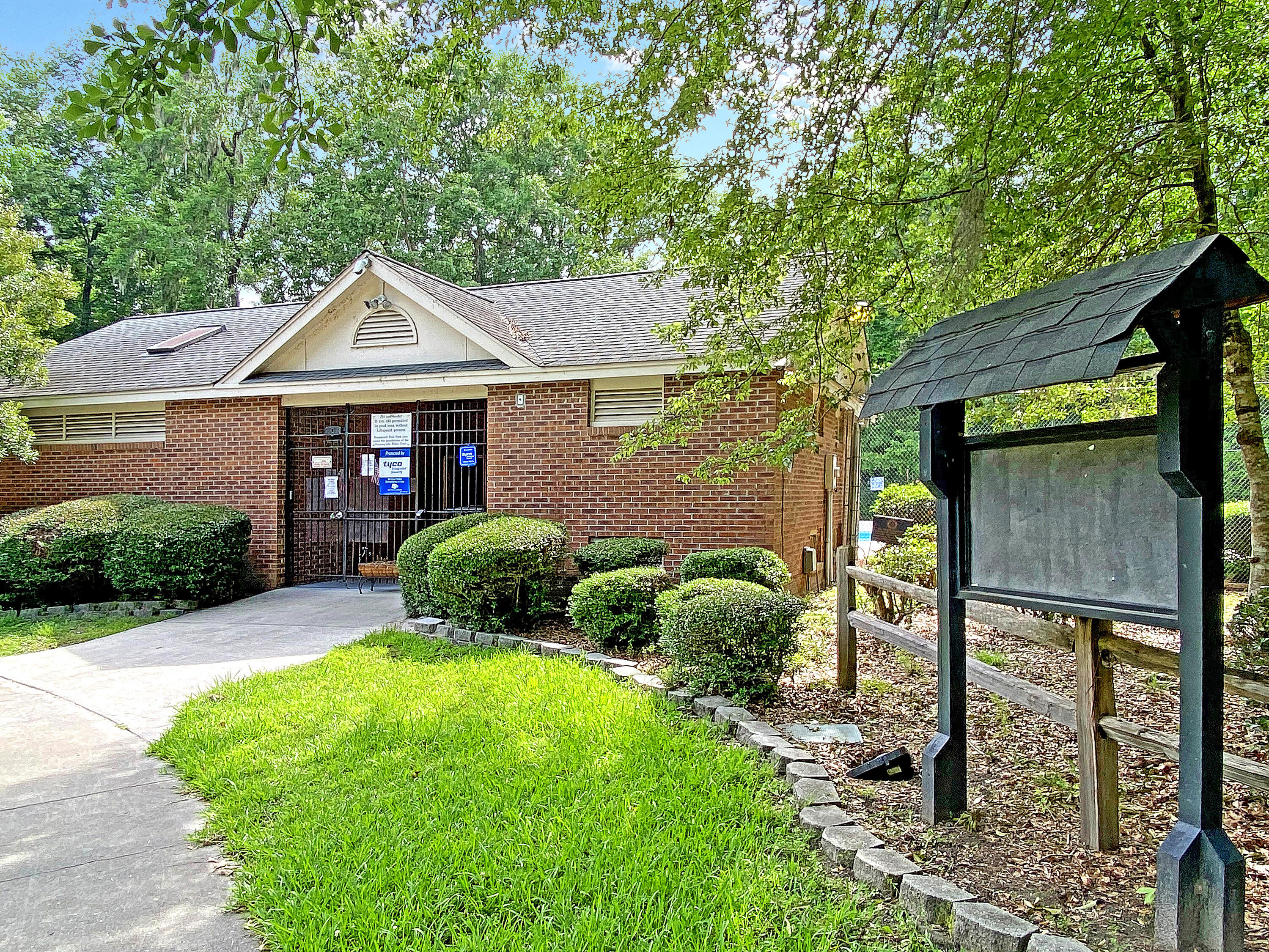 210 Hamlet Road Summerville, SC 29485 - Photo 32 of 42 Brandymill