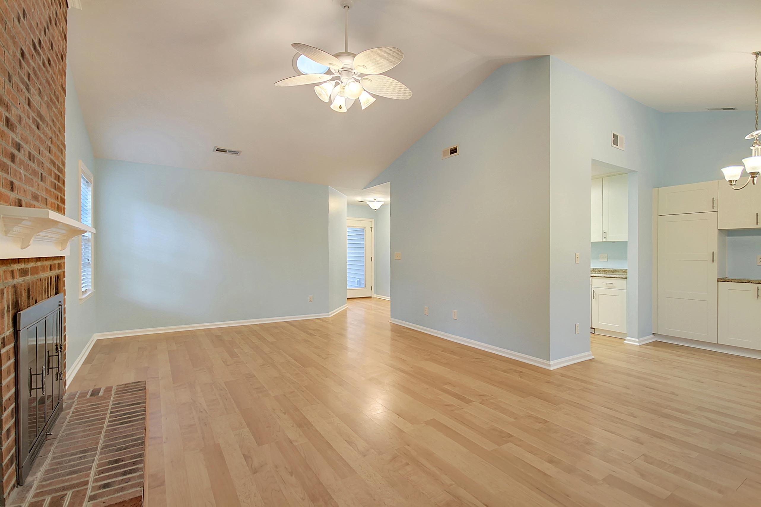 210 Hamlet Road Summerville, SC 29485 - Photo 10 of 42 210 Hamlet Rd