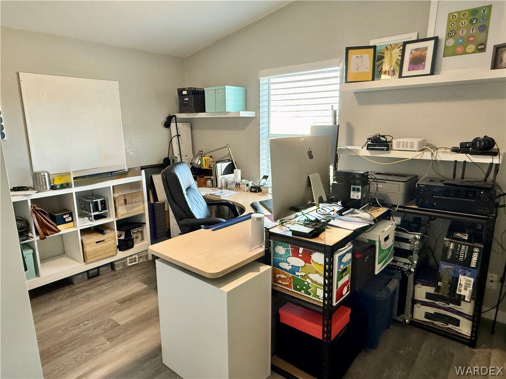 1694 Elgin Road Golden Valley, AZ 86413 - Photo 25 of 37