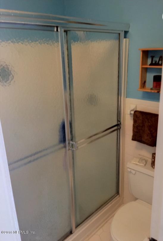348 Raleigh Road Jacksonville, FL 32225 - Photo 17 of 25 master bath