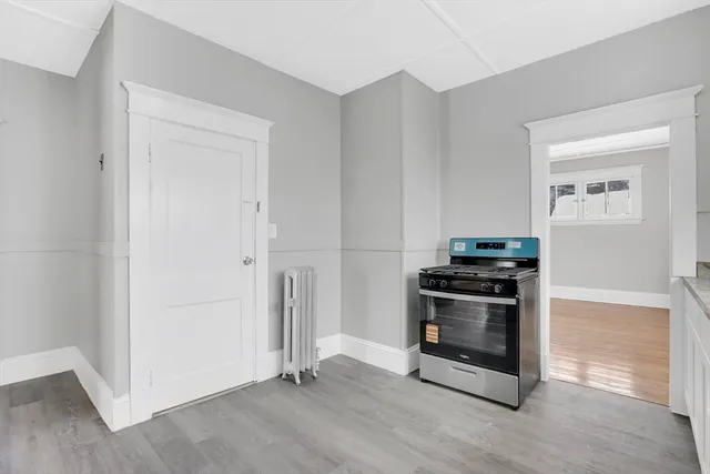 $289,999 | 11 Ina Street, Springfield, MA 01109