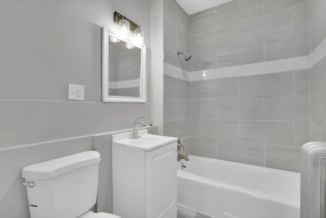 $289,999 | 11 Ina Street, Springfield, MA 01109