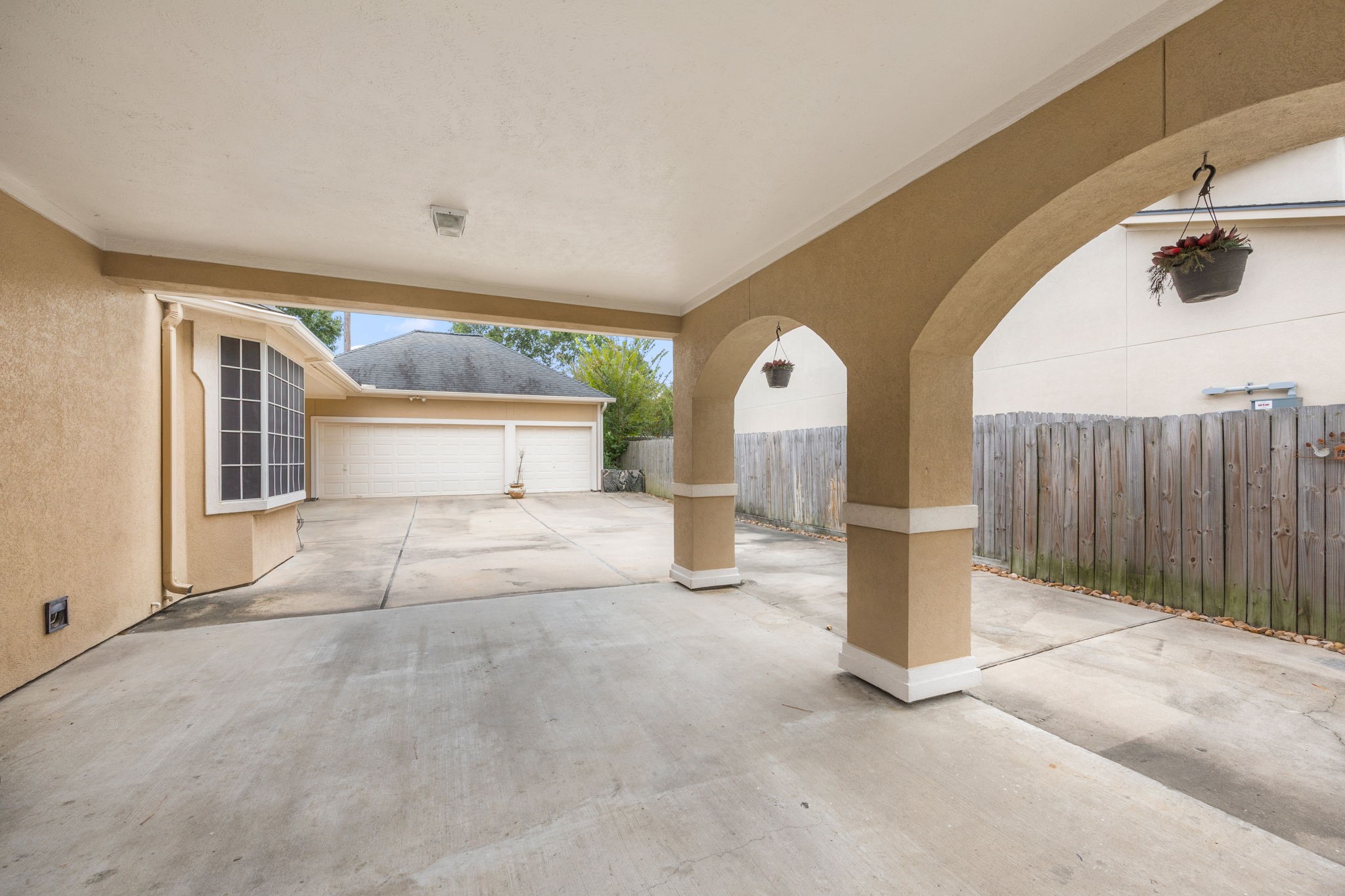 13307 Cypress Pond Road Cypress, TX 77429 - Photo 47 of 50 a view of a hallway with entryway