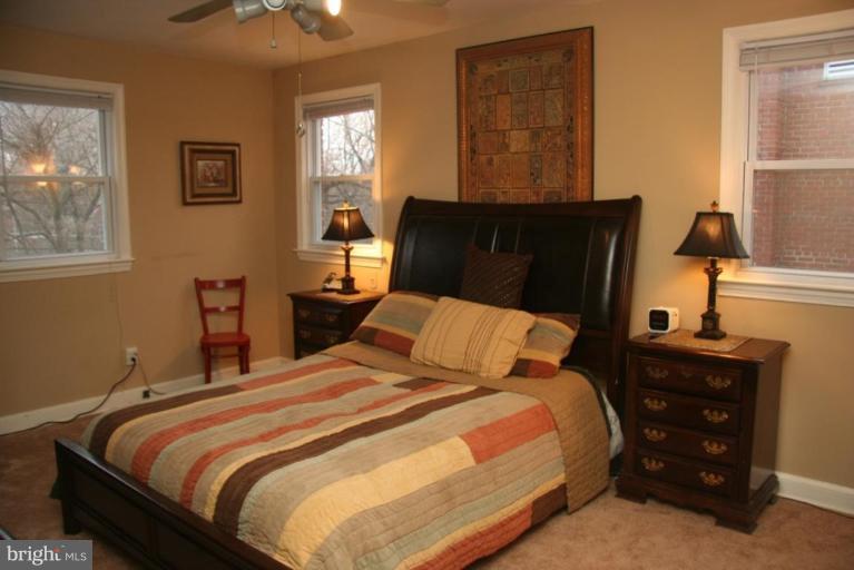 10420 Inwood Avenue Silver Spring, MD 20902 - Photo 11 of 25 Master Bedroom