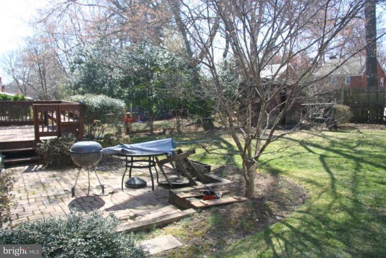 10420 Inwood Avenue Silver Spring, MD 20902 - Photo 24 of 25 Patio