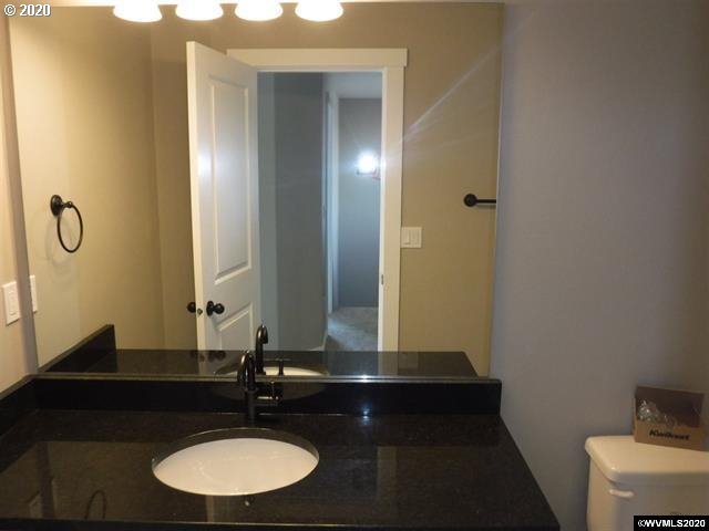 922 Chestnut Street Independence, OR 97351 - Photo 13 of 13 Gallery Image 13