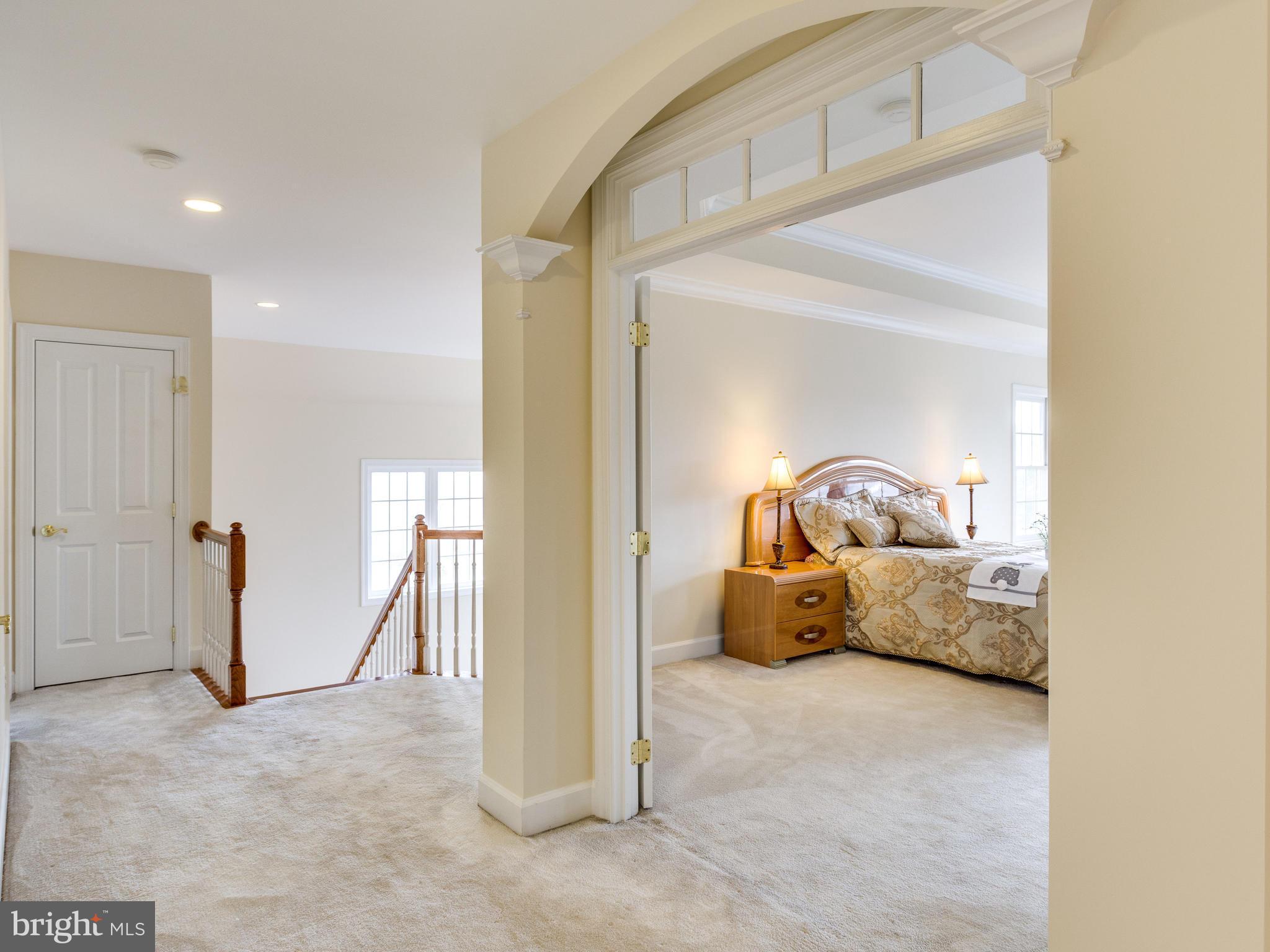 1406 Stanbridge Place Vienna, VA 22182 - Photo 16 of 30 a view of a livingroom with furniture