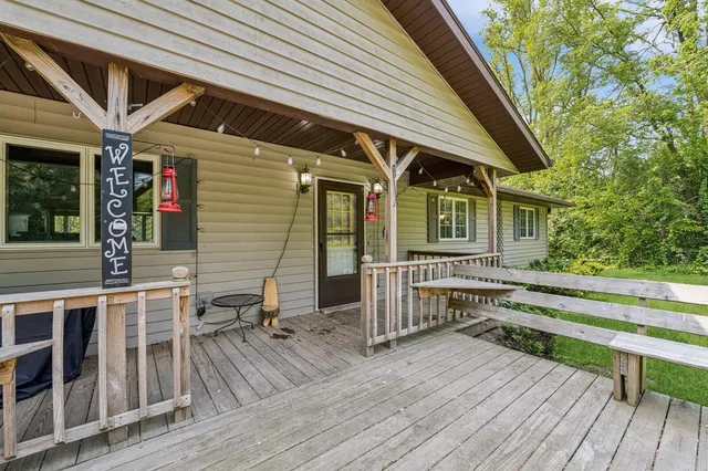 $657,000 | W6399 Brick Church Road, Walworth, WI 53184