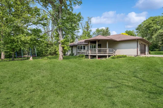 $657,000 | W6399 Brick Church Road, Walworth, WI 53184