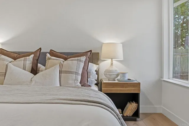 $1,949,999 | 2002 Ladera Court, Carlsbad, CA 92009