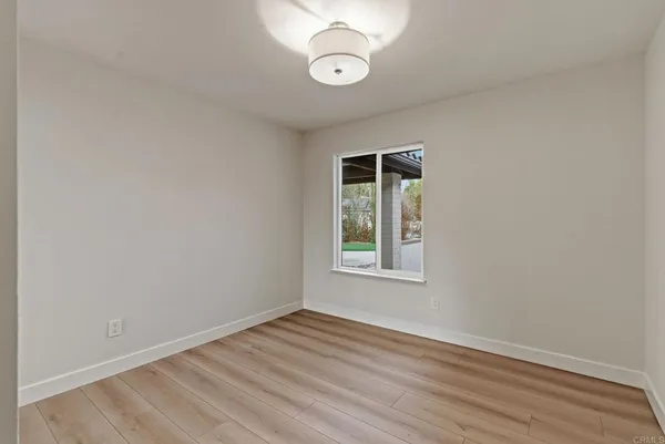 $1,950,000 | 2002 Ladera Court, Carlsbad, CA 92009