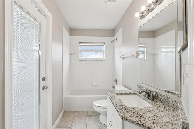 $330,000 | 13705 Eve Margaret Court, Riverview, FL 33579