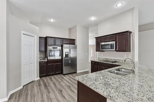 $330,000 | 13705 Eve Margaret Court, Riverview, FL 33579