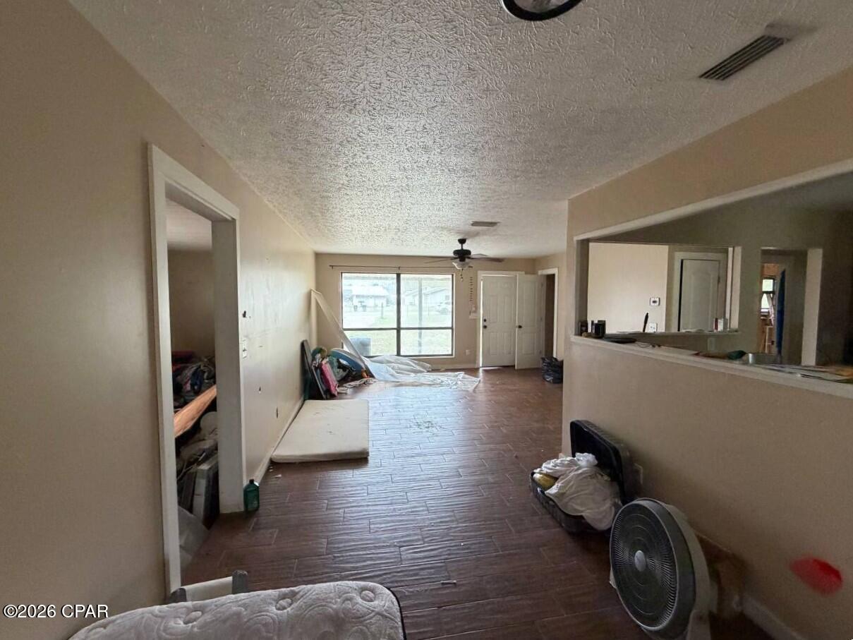 6718 Wendy Road Panama City, FL 32404 - Photo 4 of 34 Gallery Image 4