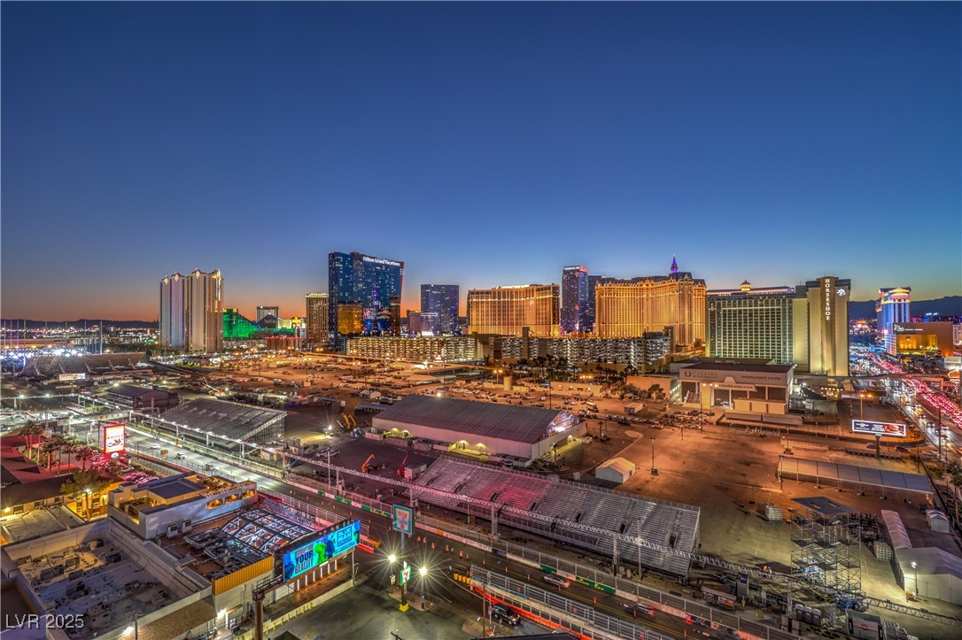 211 East Flamingo Road, Unit 1503 Las Vegas, NV 89169 - Photo 28 of 44 Skyline view