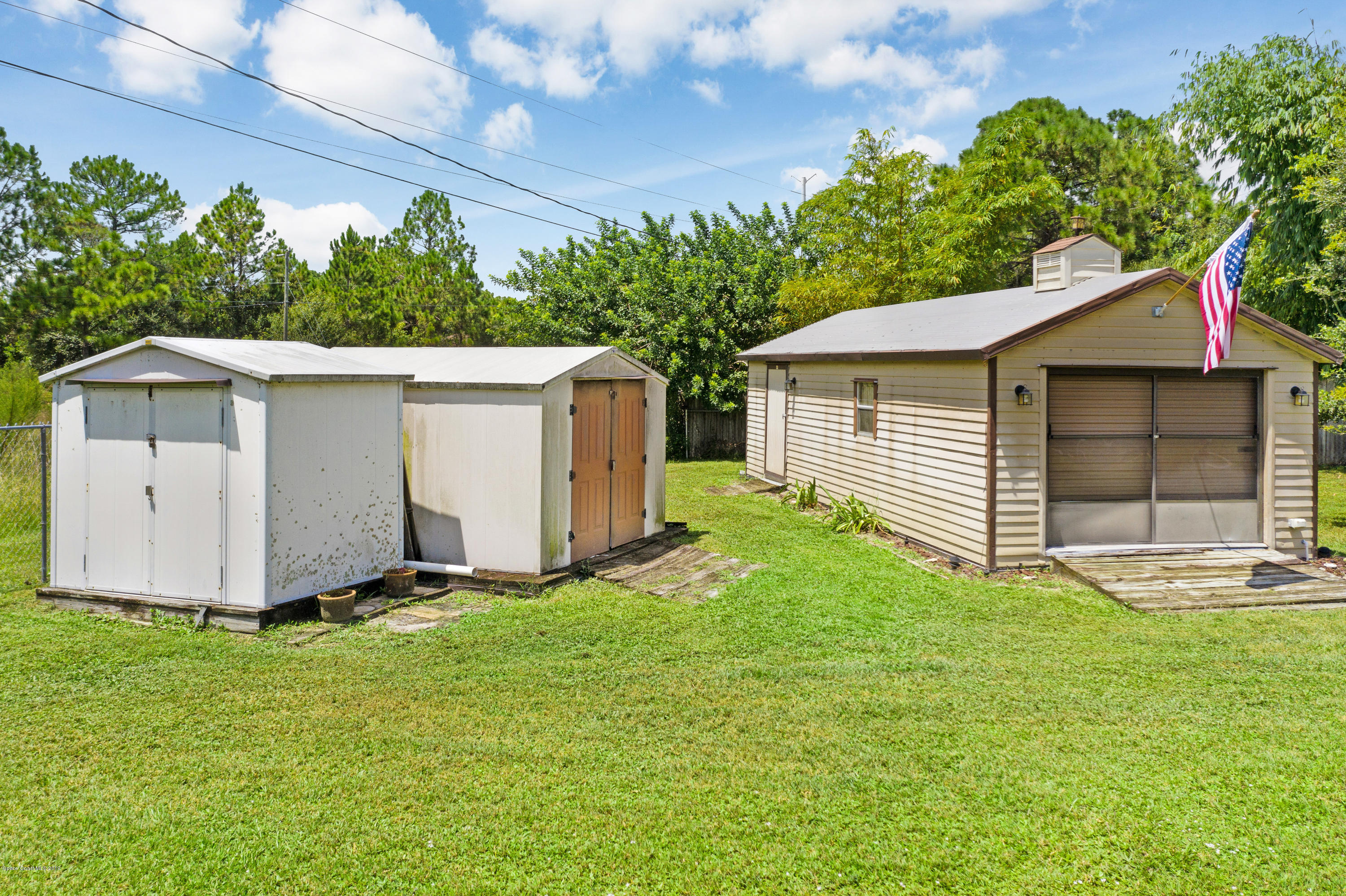 588 Topeka Road Southwest Palm Bay, FL 32908 - Photo 5 of 30 DJI_0188