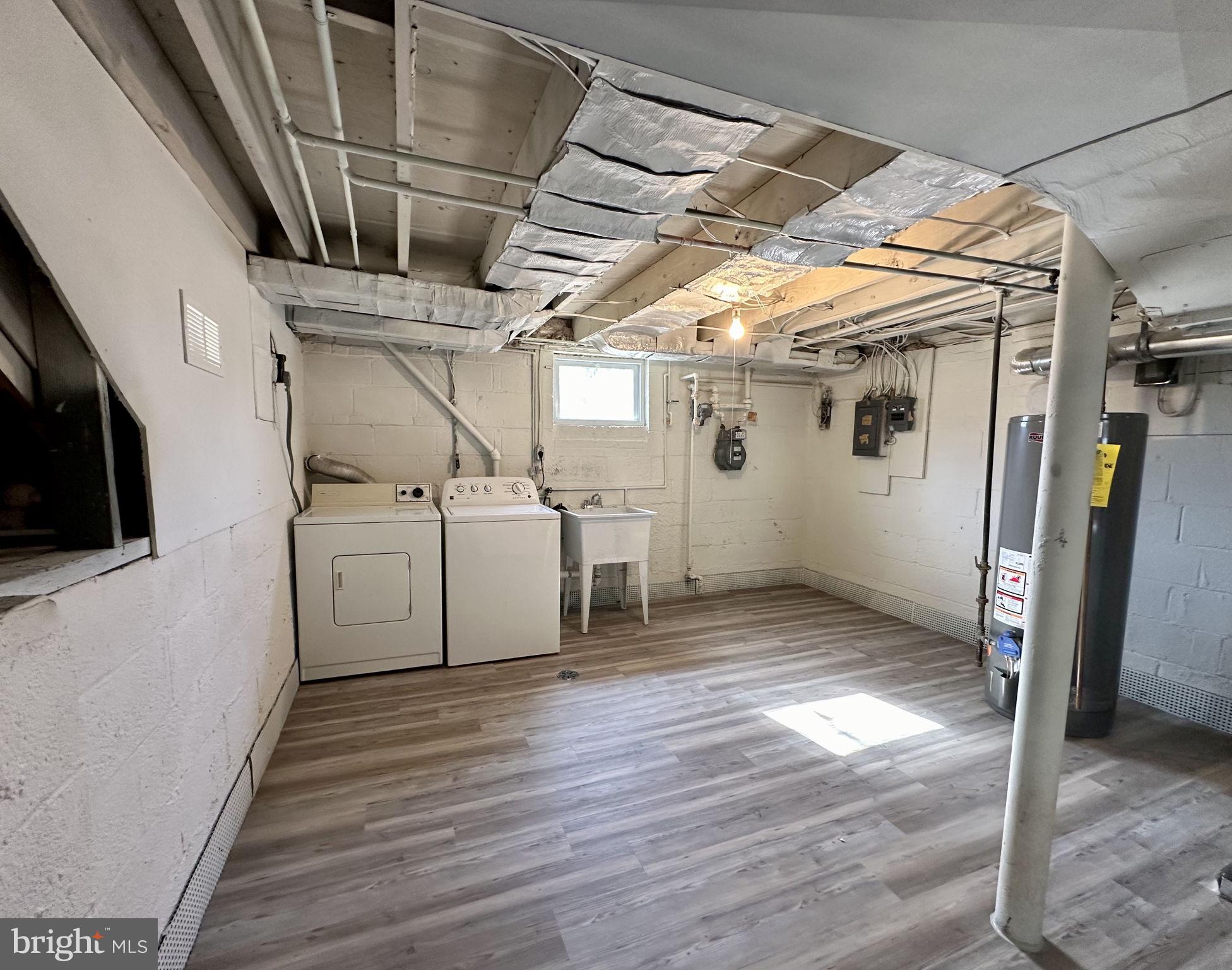 9703 Singleton Drive Bethesda, MD 20817 - Photo 22 of 22 a view of utility room