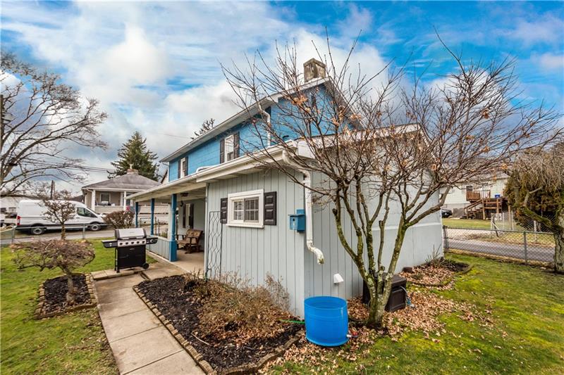 5 South Depaoli Road Cecil, PA 15321 - Photo 2 of 24