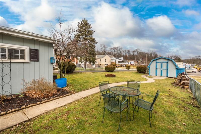 5 South Depaoli Road Cecil, PA 15321 - Photo 4 of 24